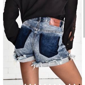 One Teaspoon blue creme Hawk shorts